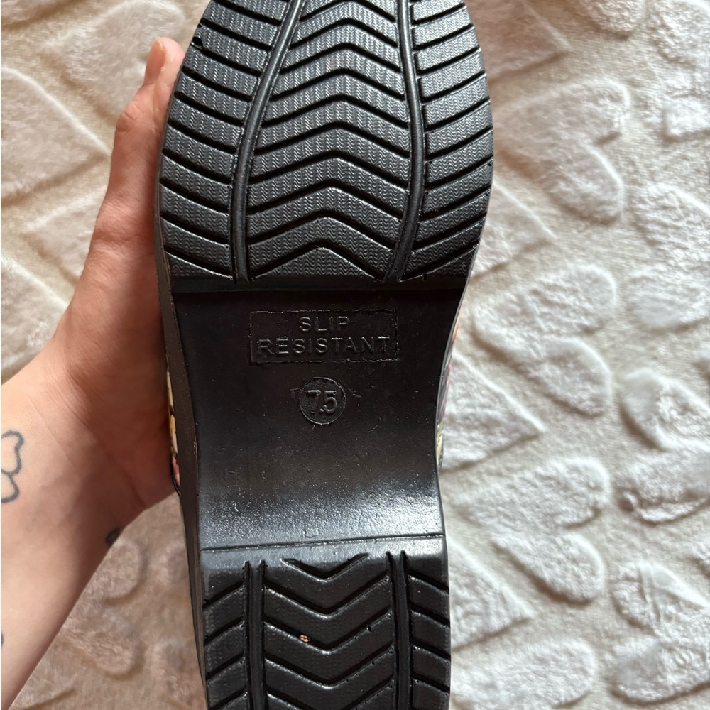 Savvy Black Slip-Resistant Mules